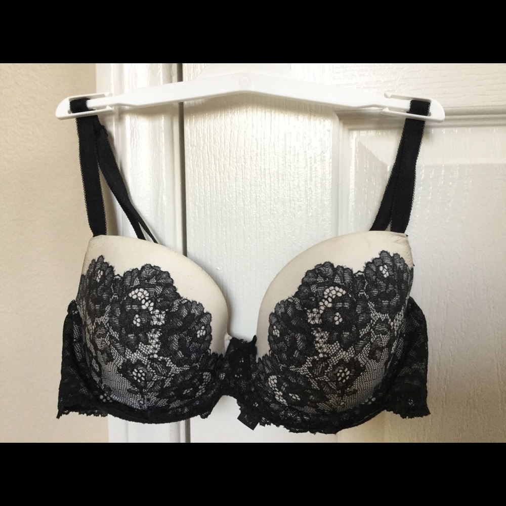 t shirt bra